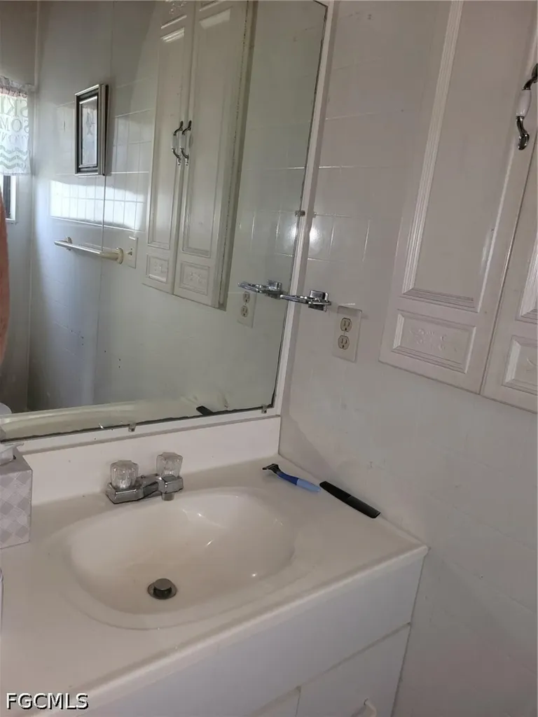 1104 Gulf Street Moore Haven FL 33471