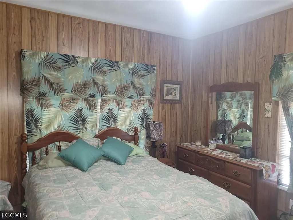 1104 Gulf Street Moore Haven FL 33471