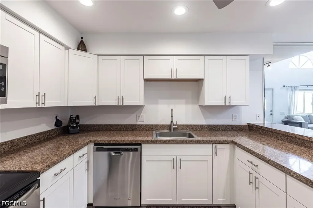 13141 Whitehaven Lane Fort Myers FL 33966
