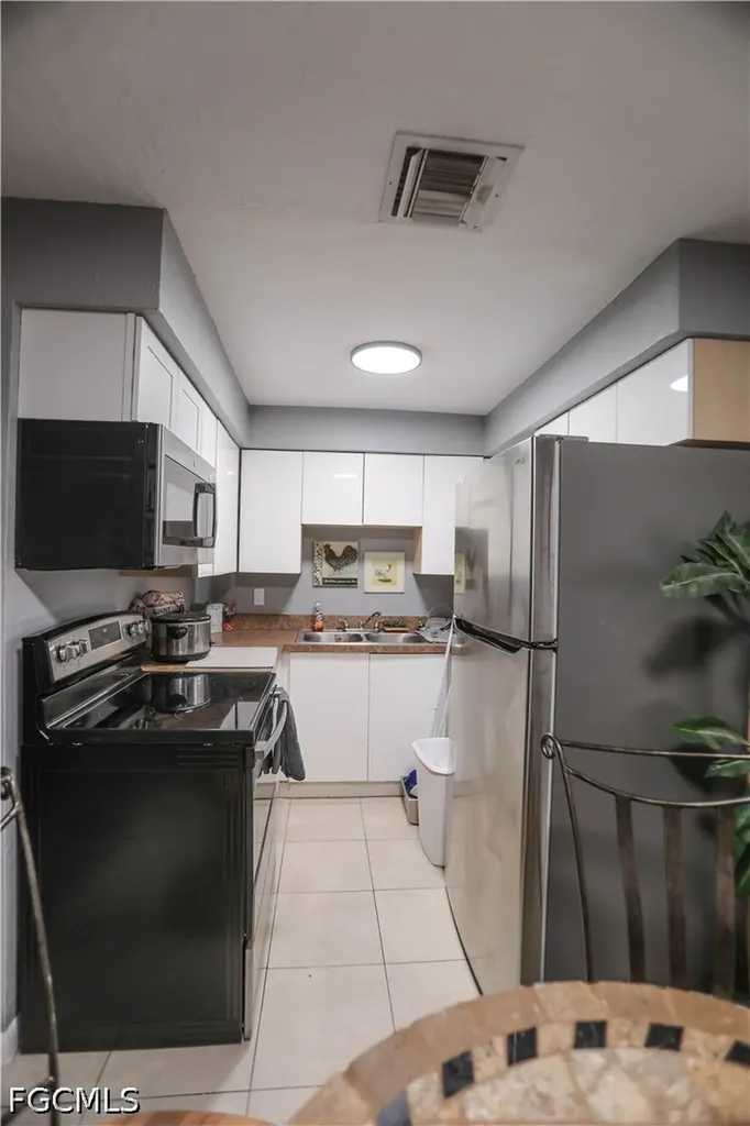 2406 Linhart Avenue Fort Myers FL 33901