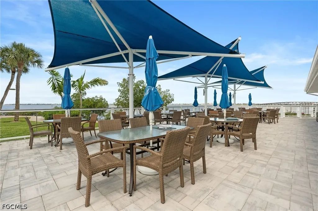 4210 Steamboat Bend Fort Myers FL 33919