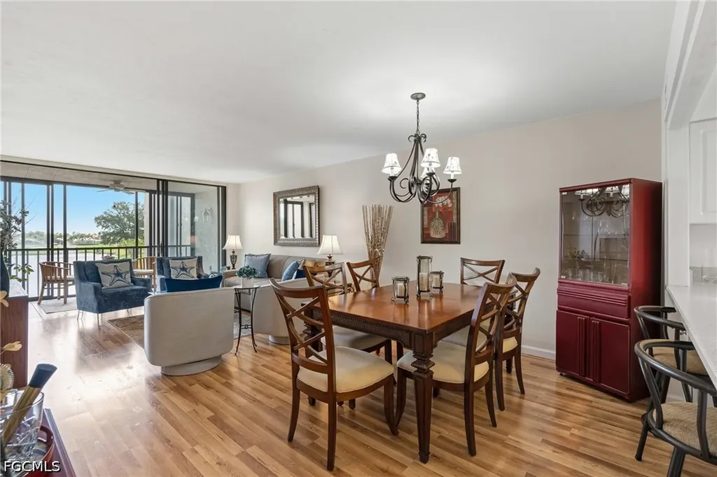 4210 Steamboat Bend Fort Myers FL 33919