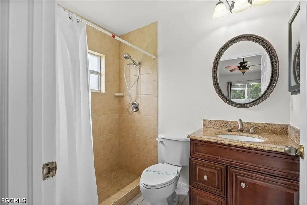 1425 SW 10th Street Cape Coral FL 33991