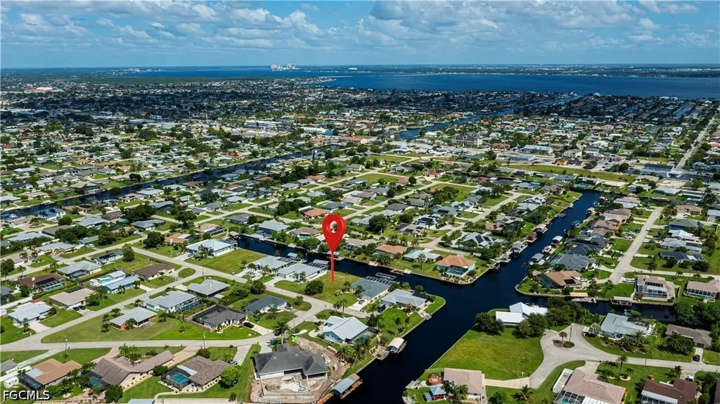 3725 SE 13th Avenue Cape Coral FL 33904