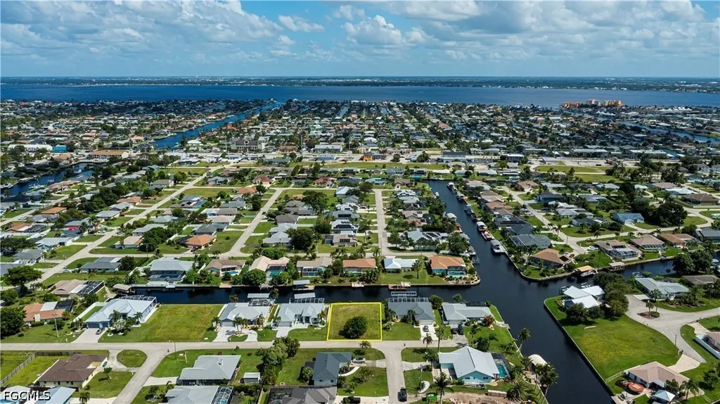 3725 SE 13th Avenue Cape Coral FL 33904