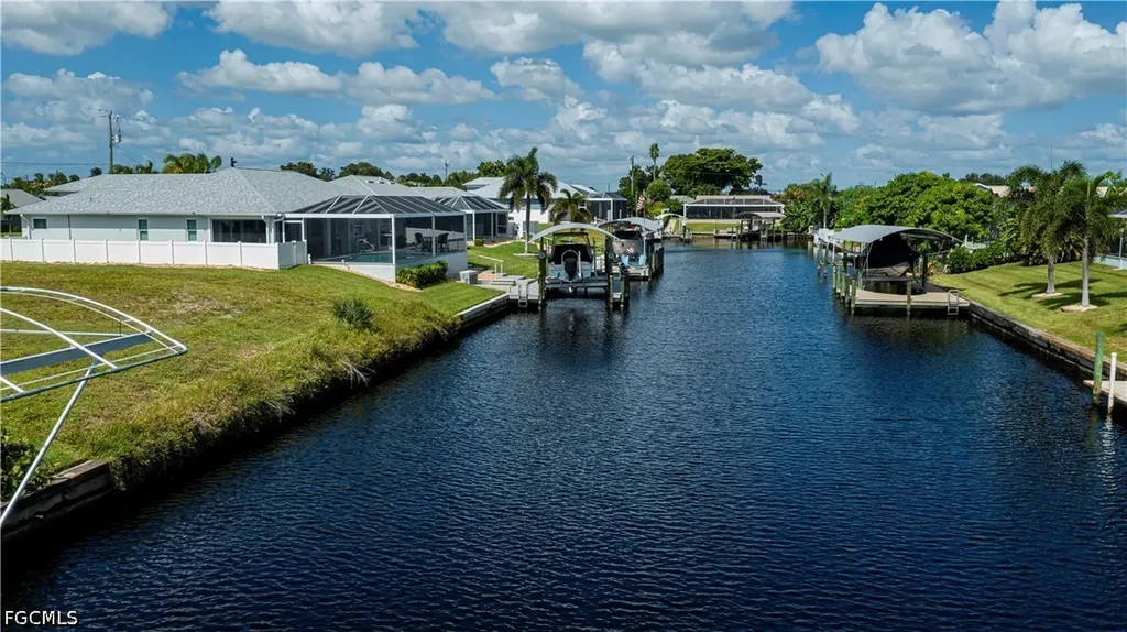 3725 SE 13th Avenue Cape Coral FL 33904