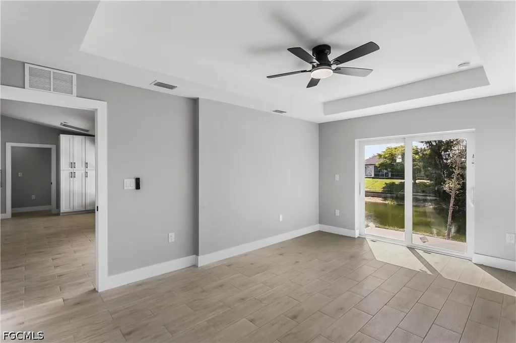 2210 NW 2nd Avenue Cape Coral FL 33993