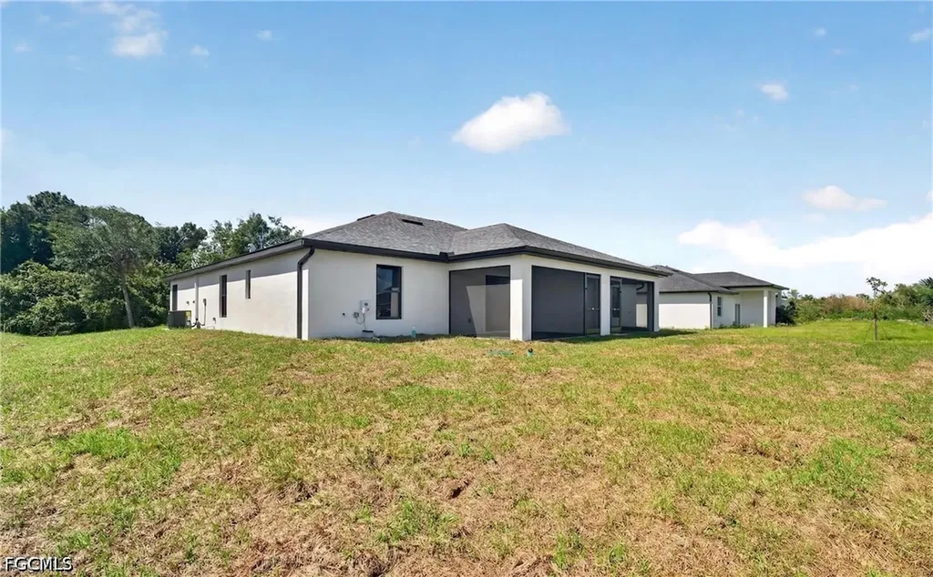 2413-2415 Ansel Avenue S Lehigh Acres FL 33973