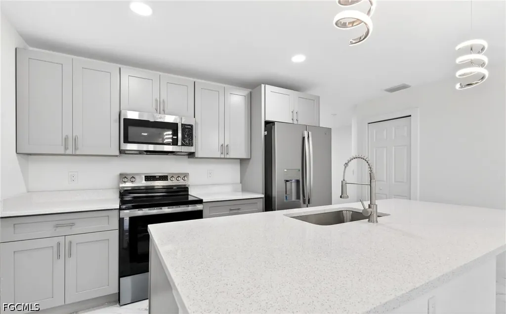 2413-2415 Ansel Avenue S Lehigh Acres FL 33973