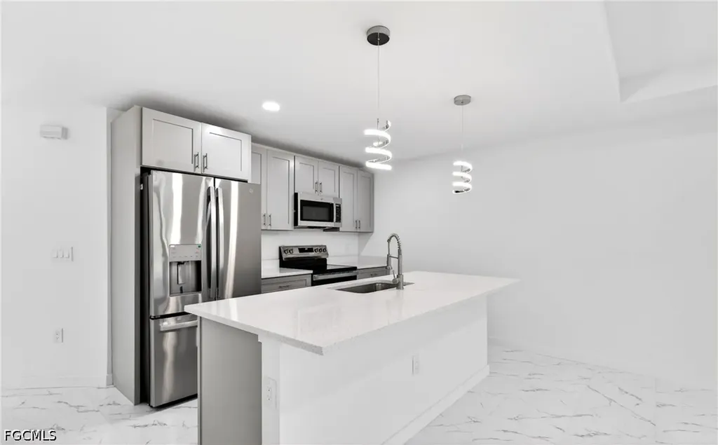 2413-2415 Ansel Avenue S Lehigh Acres FL 33973