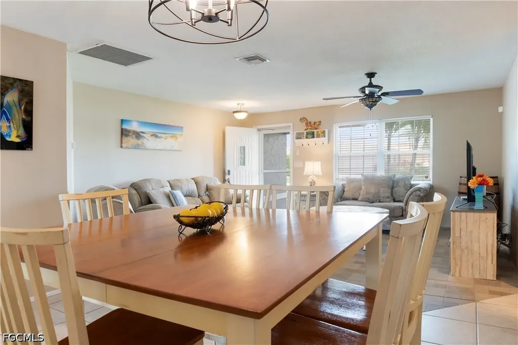 1906 SE 26th Street Cape Coral FL 33904
