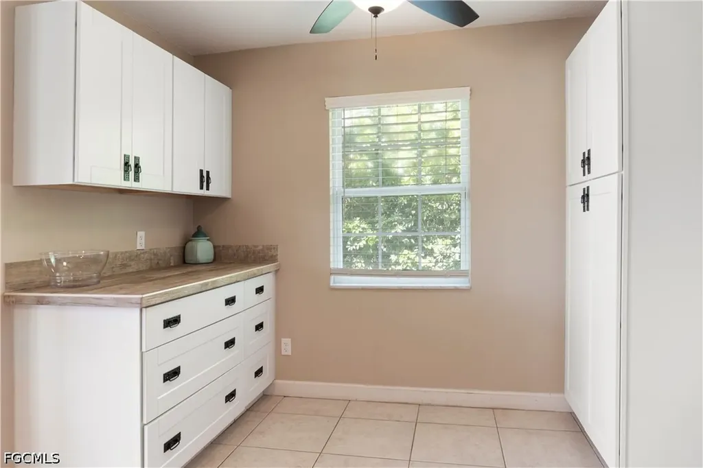 1906 SE 26th Street Cape Coral FL 33904