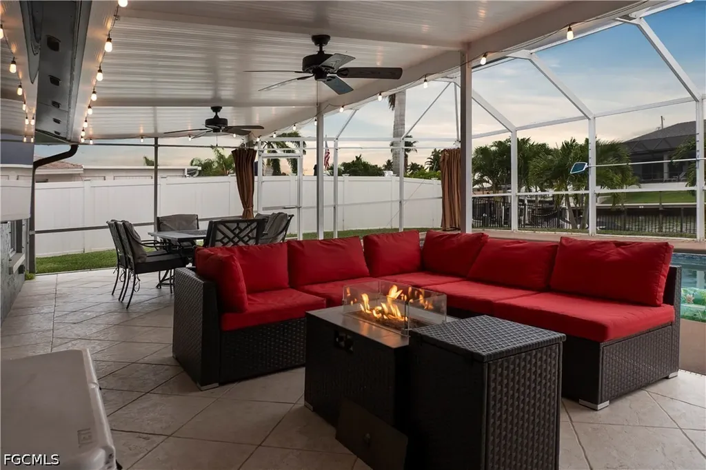 1906 SE 26th Street Cape Coral FL 33904