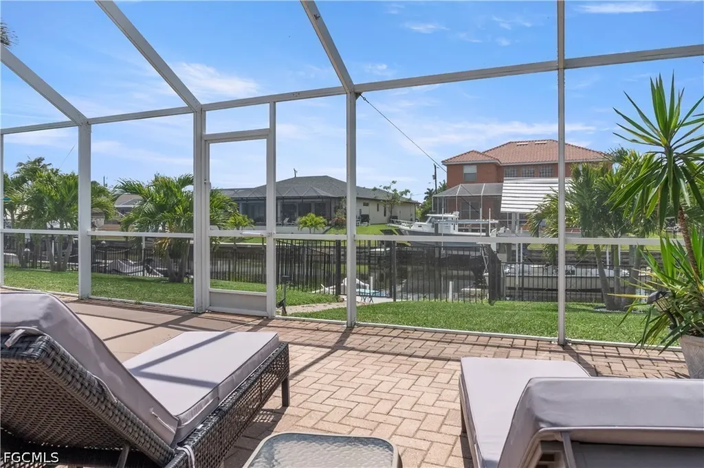 1906 SE 26th Street Cape Coral FL 33904