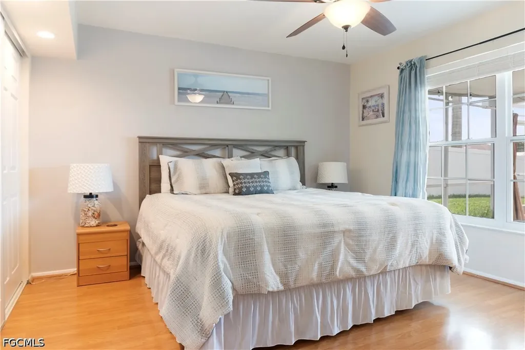 1906 SE 26th Street Cape Coral FL 33904