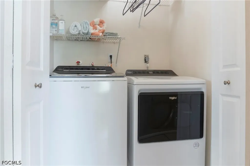 1906 SE 26th Street Cape Coral FL 33904