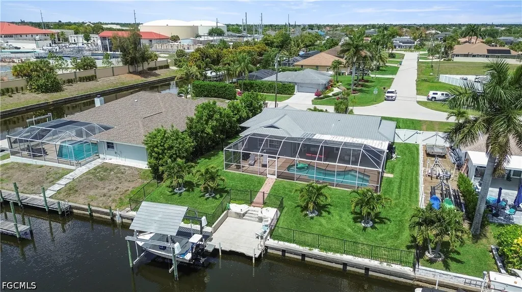 1906 SE 26th Street Cape Coral FL 33904