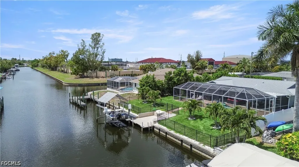 1906 SE 26th Street Cape Coral FL 33904