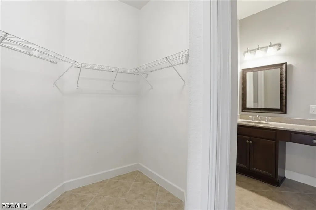 5672 Whispering Willow Way Fort Myers FL 33908