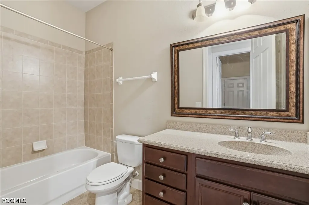 5672 Whispering Willow Way Fort Myers FL 33908
