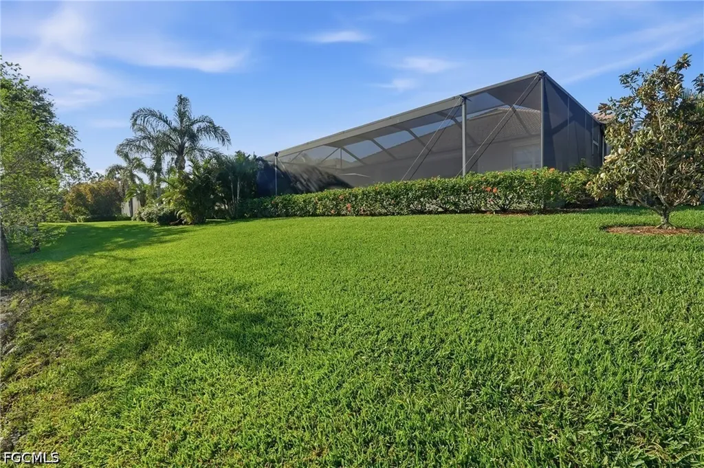 5672 Whispering Willow Way Fort Myers FL 33908