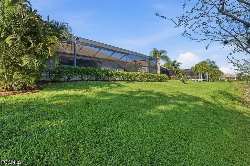 5672 Whispering Willow Way Fort Myers FL 33908
