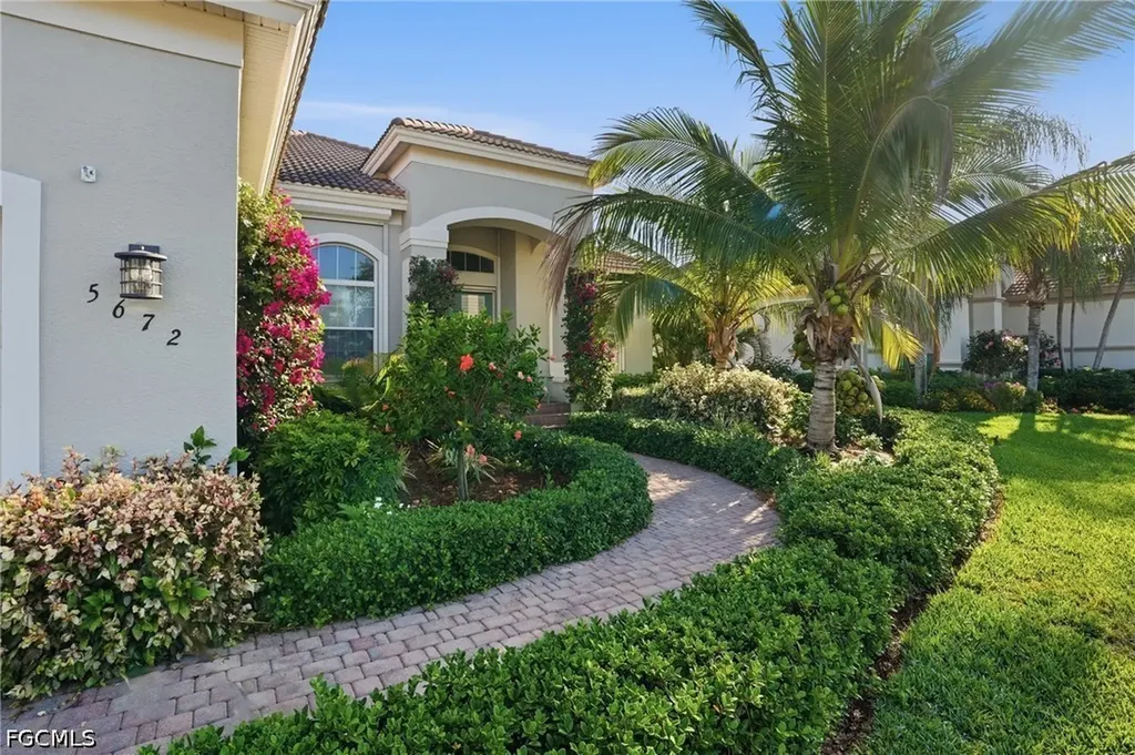 5672 Whispering Willow Way Fort Myers FL 33908