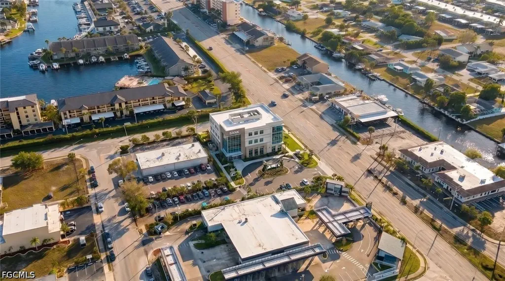 1725, 1727, 1729 Cape Coral Parkway E Cape Coral FL 33904