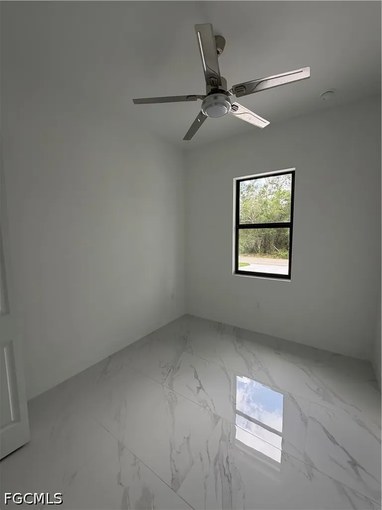 1607 E 14th Street Lehigh Acres FL 33972