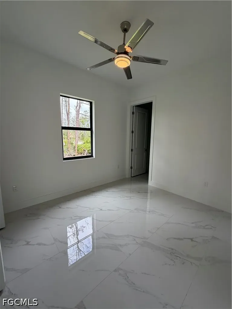 1607 E 14th Street Lehigh Acres FL 33972