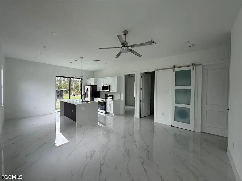 1607 E 14th Street Lehigh Acres FL 33972