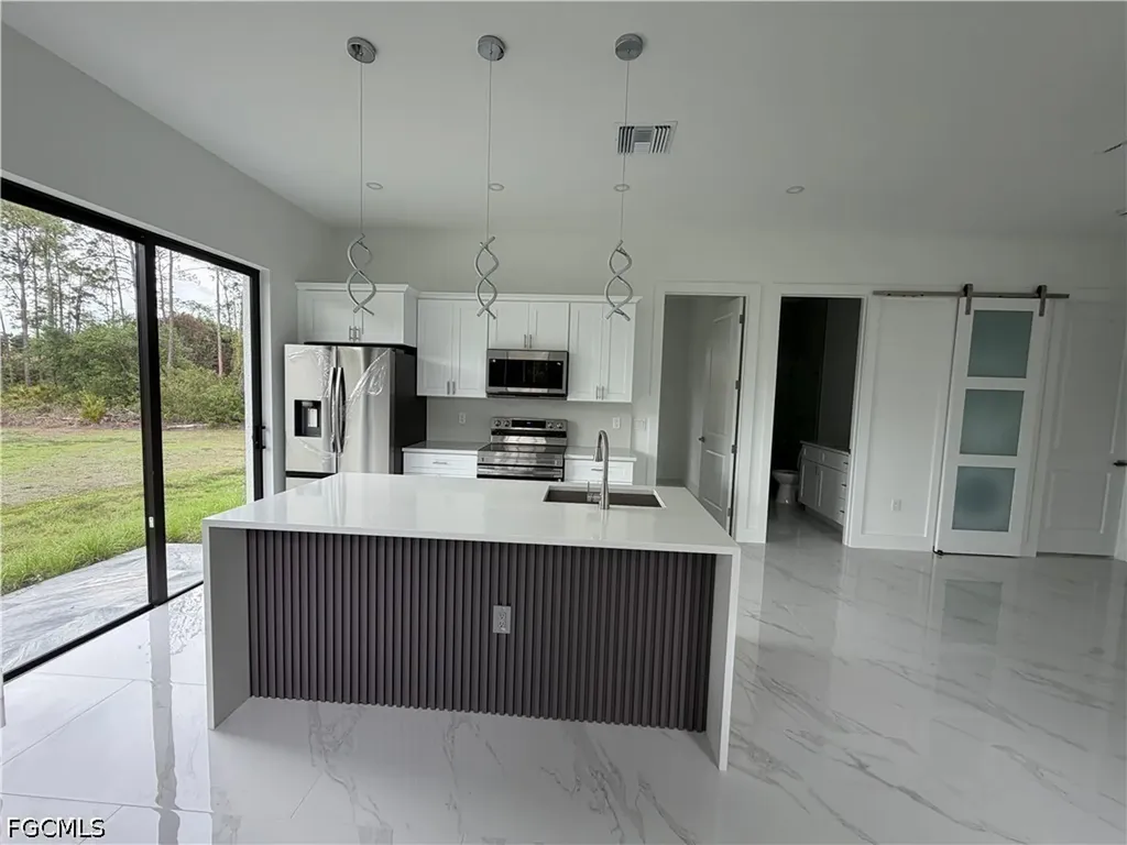 1607 E 14th Street Lehigh Acres FL 33972