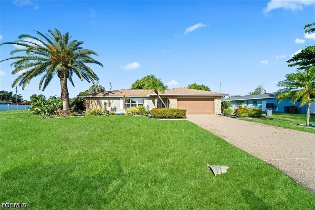 4920 Nassau Court Cape Coral FL 33904