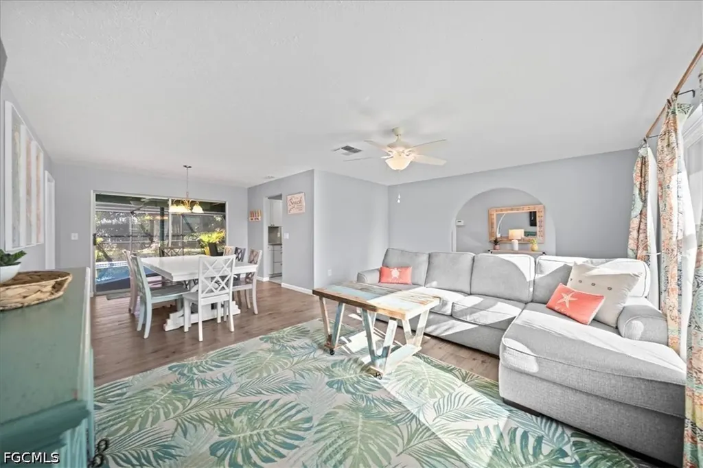 4920 Nassau Court Cape Coral FL 33904