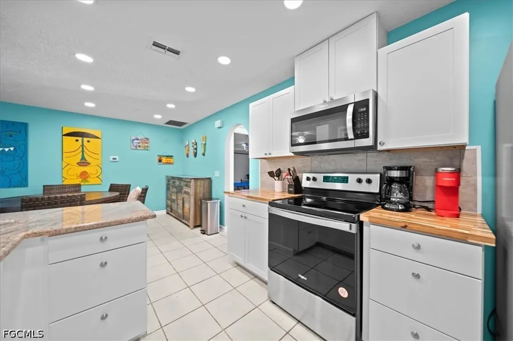 4920 Nassau Court Cape Coral FL 33904