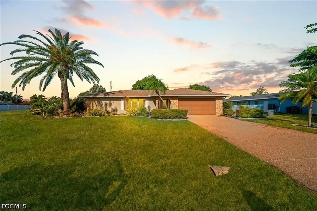 4920 Nassau Court Cape Coral FL 33904