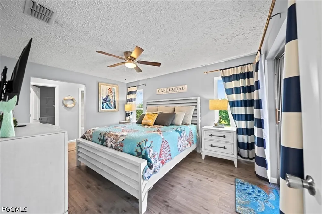 4920 Nassau Court Cape Coral FL 33904
