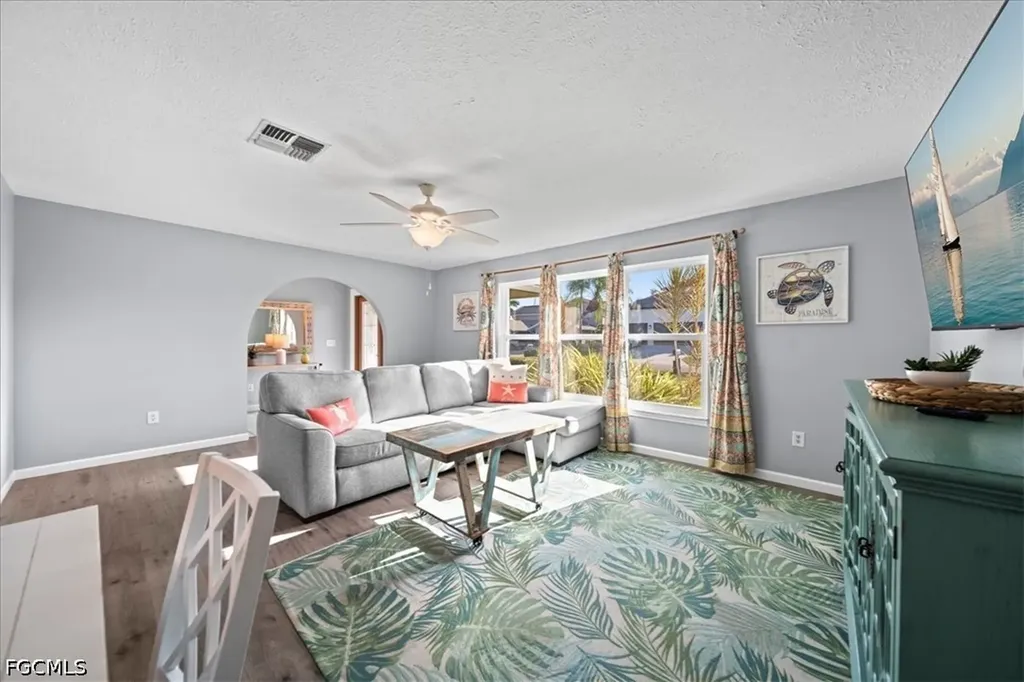 4920 Nassau Court Cape Coral FL 33904