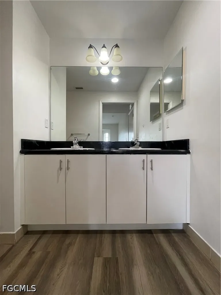 8555 Bernwood Cove Loop Fort Myers FL 33966