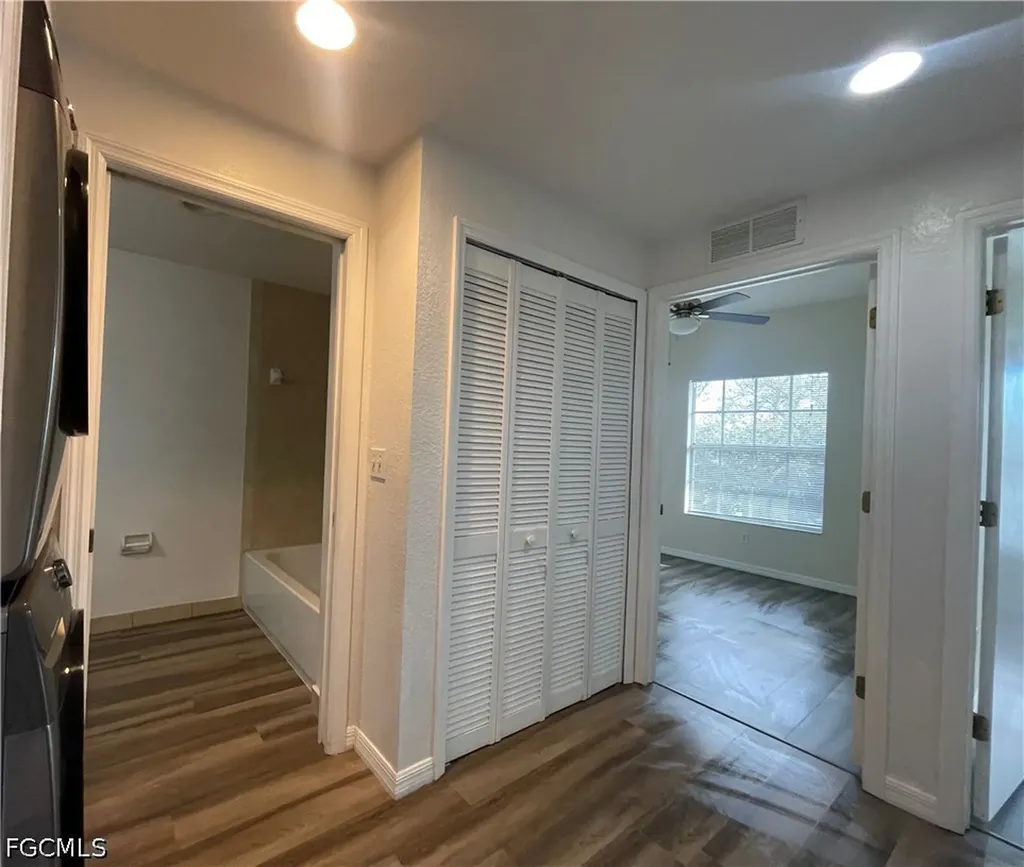 8555 Bernwood Cove Loop Fort Myers FL 33966