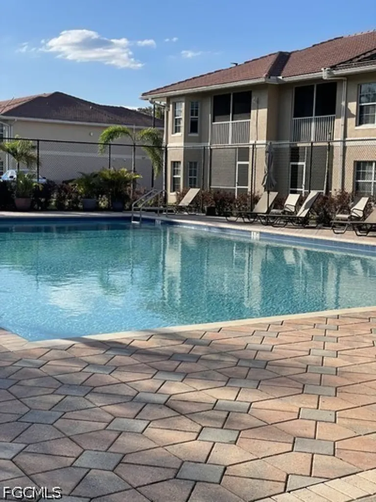 8555 Bernwood Cove Loop Fort Myers FL 33966