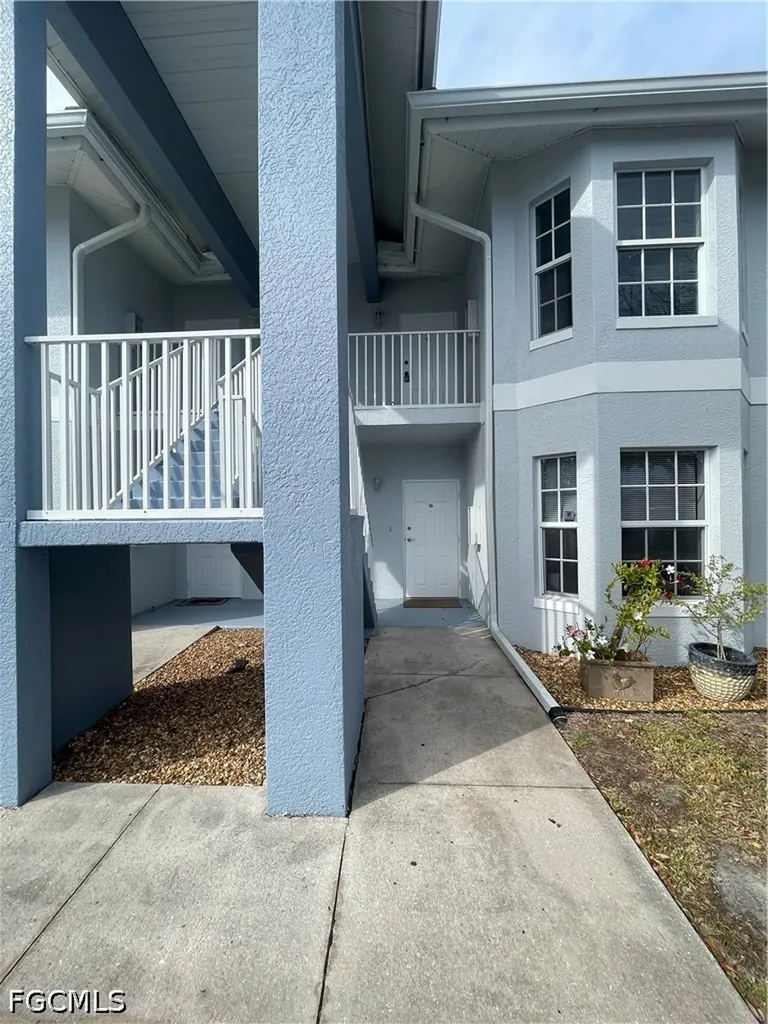 8555 Bernwood Cove Loop Fort Myers FL 33966