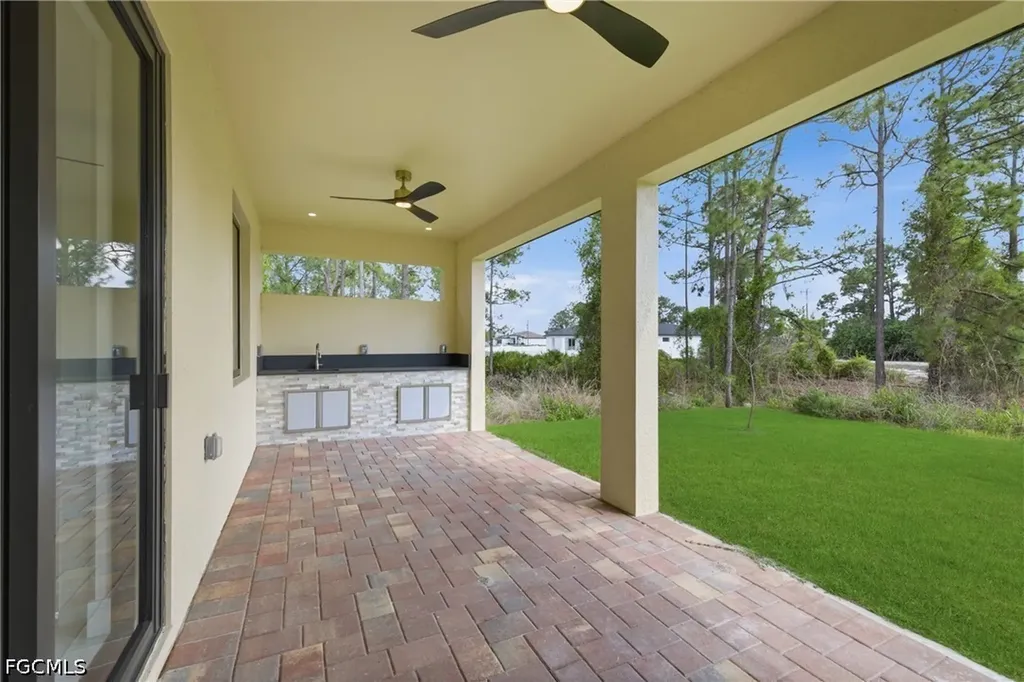 2809 7th Street SW Lehigh Acres FL 33976