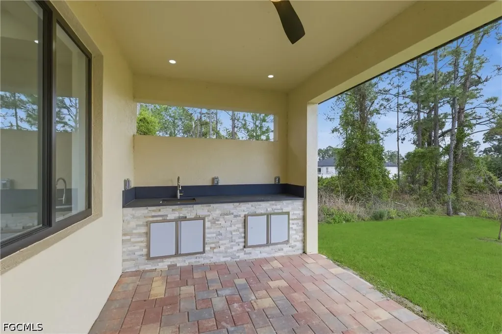 2809 7th Street SW Lehigh Acres FL 33976