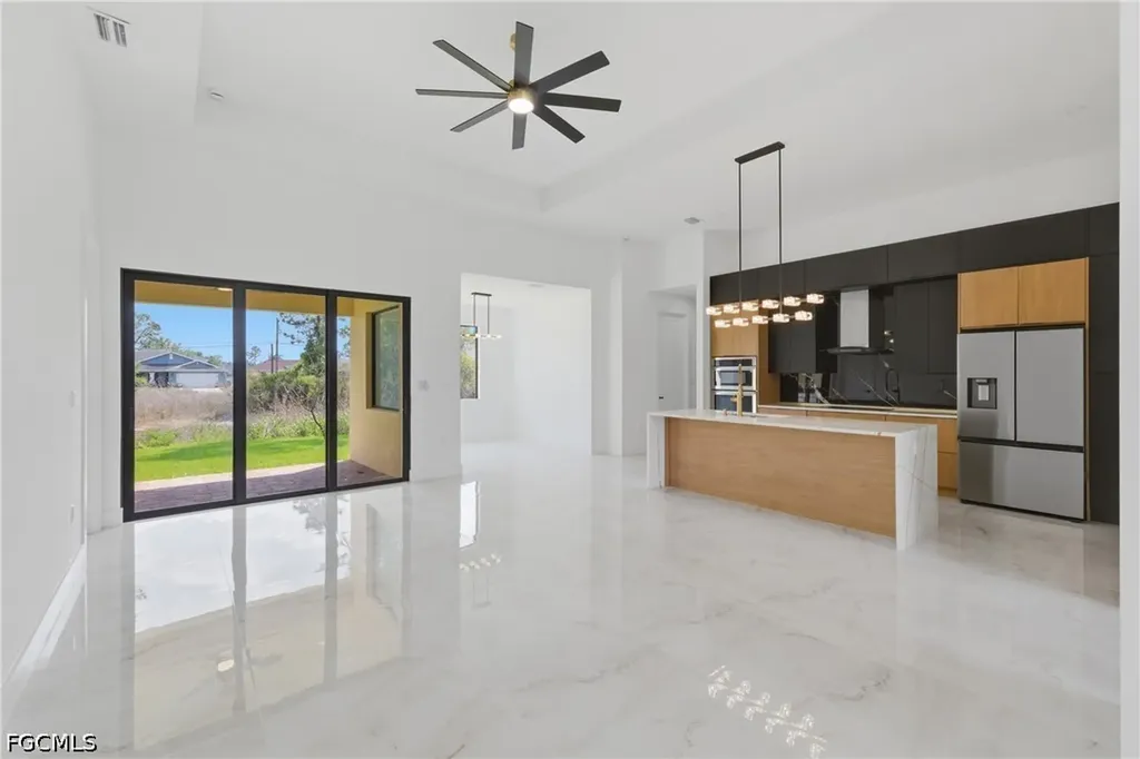 2809 7th Street SW Lehigh Acres FL 33976