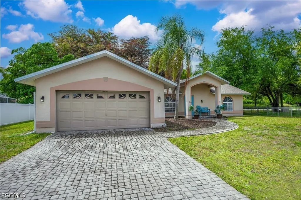 11640 Pine Hammock Circle Fort Myers FL 33919