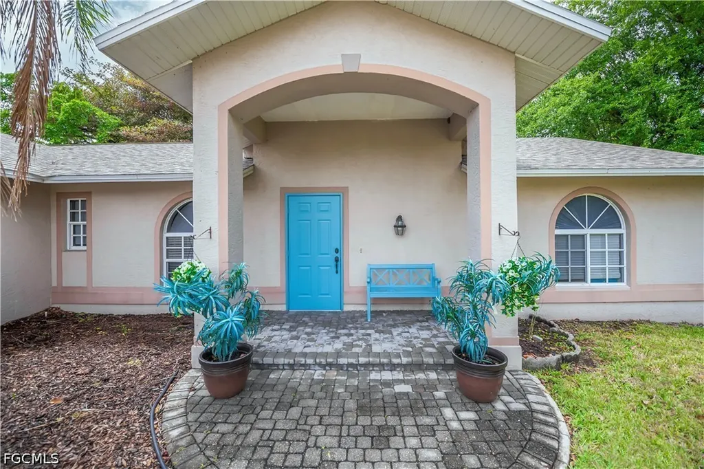11640 Pine Hammock Circle Fort Myers FL 33919