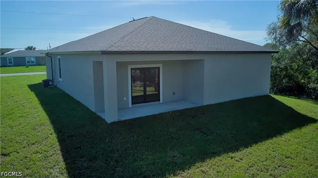 9020 Green Circle Labelle FL 33935
