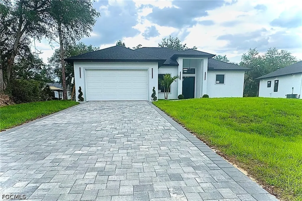 1221 Milwaukee Boulevard Lehigh Acres FL 33974