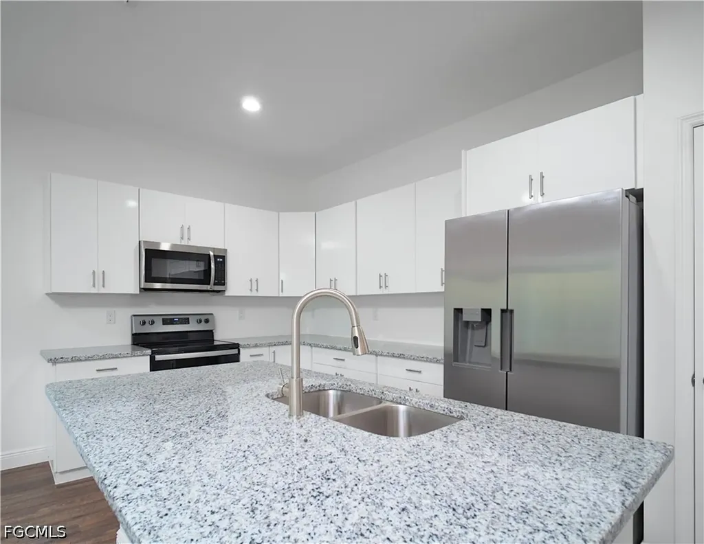 3027 NE Beechwood Circle Labelle FL 33935
